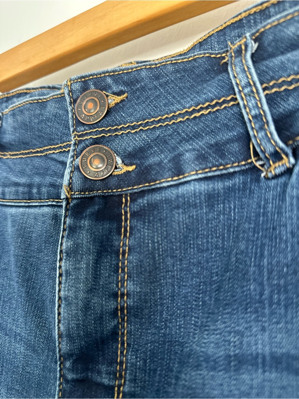 Curve Appeal Scott High Rise Skinny Jeans 16/33 Stretch Y2K Double Button - Picture 4 of 14